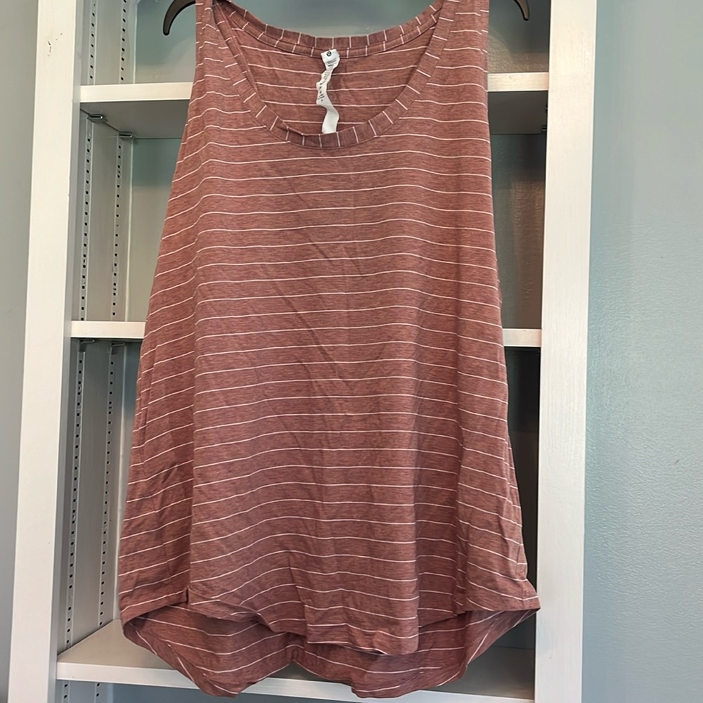 Lululemon tank top
